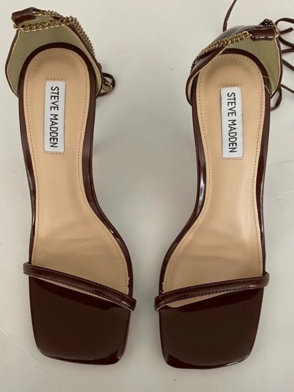 Steve Madden Wister Chain
Trim Ankle Tie Vegan Leather
Sandals Size 7.5 Cognac